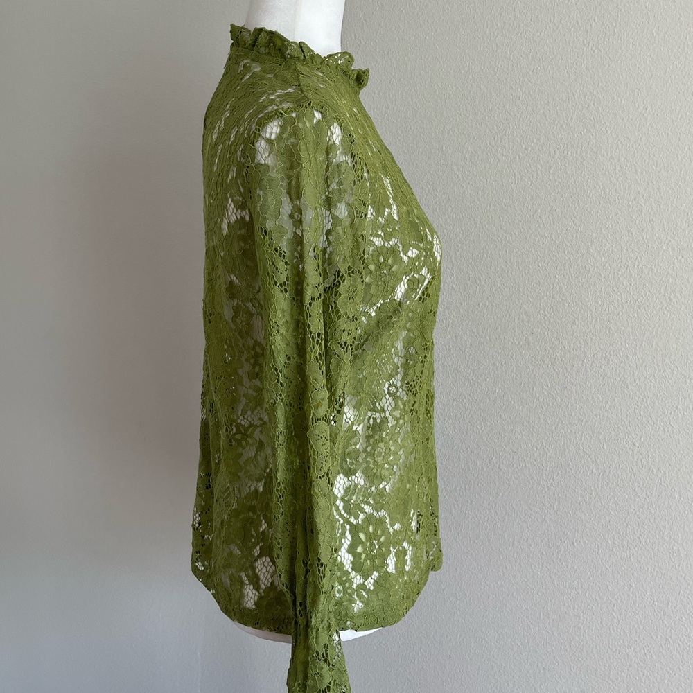 Elegant Green Lace Top - Picture 5 of 7